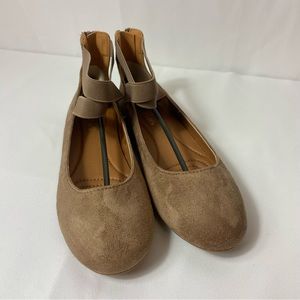 NEW Bella Marie Shoes Size 7